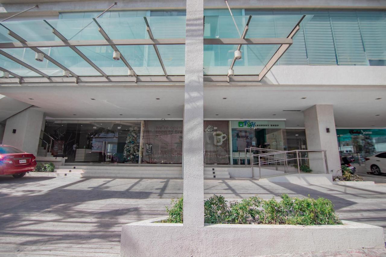 1523 Migas Haven At Sunvida Across Sm City Cebu Stadt Exterior foto
